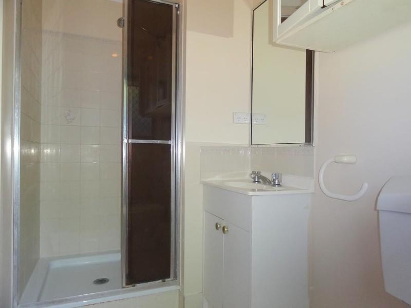 7 Jocelyn Street, Chapel Hill QLD 4069