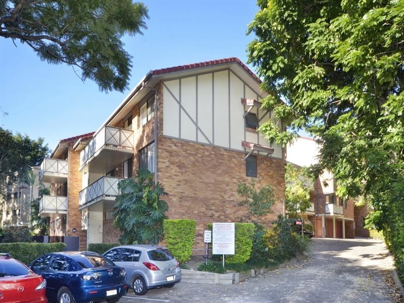 15/9 Land Street, Toowong QLD 4066