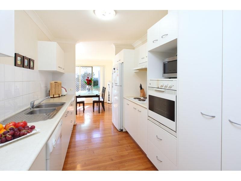 51 Mirbelia Street, Kenmore Hills QLD 4069