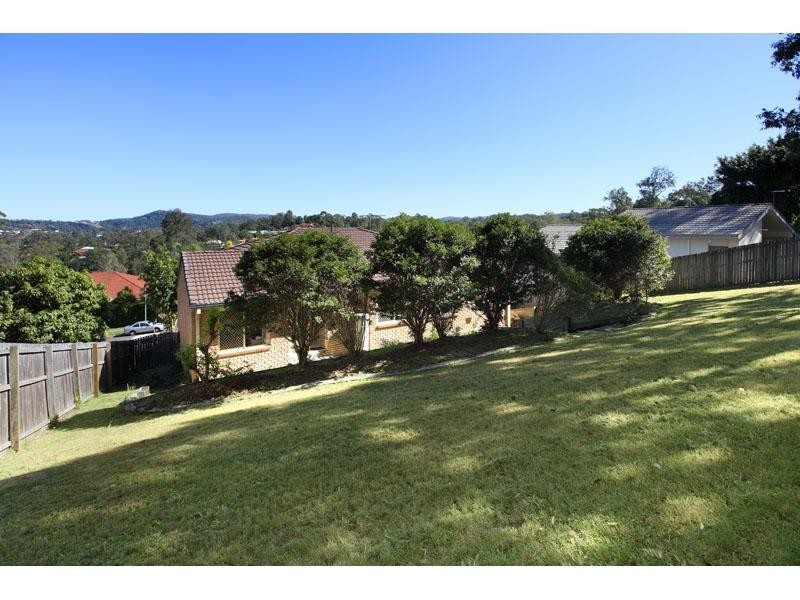 51 Mirbelia Street, Kenmore Hills QLD 4069