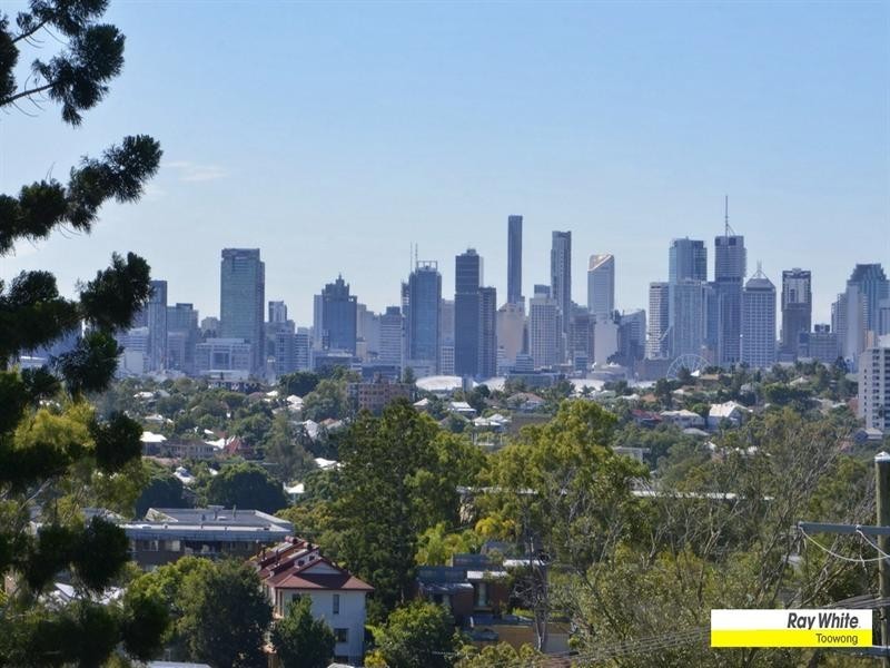 7/24 Carmody Road, St Lucia QLD 4067