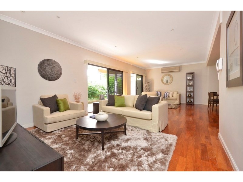 9/272 Indooroopilly Road, Indooroopilly QLD 4068