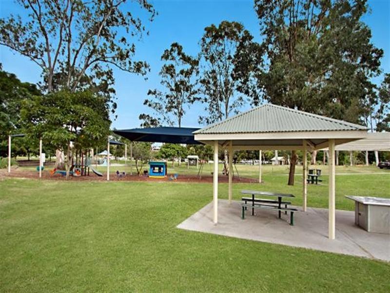 29 and 31 Macquarie Street, St Lucia QLD 4067