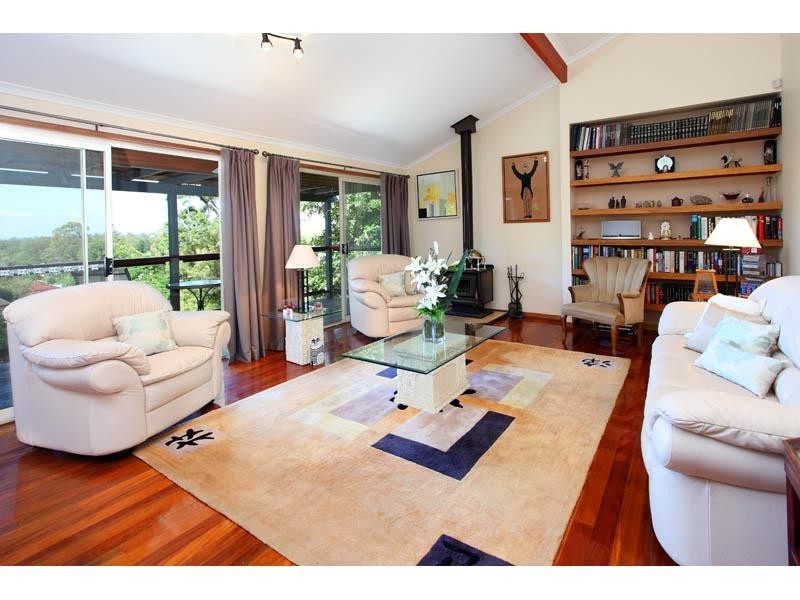 14 Cabramurra Street, Chapel Hill QLD 4069