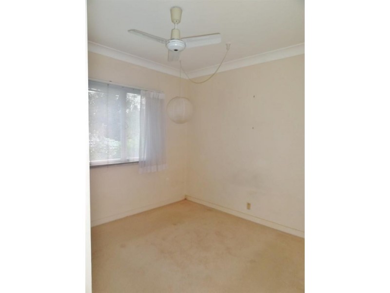 14 Noreen Street, Chapel Hill QLD 4069