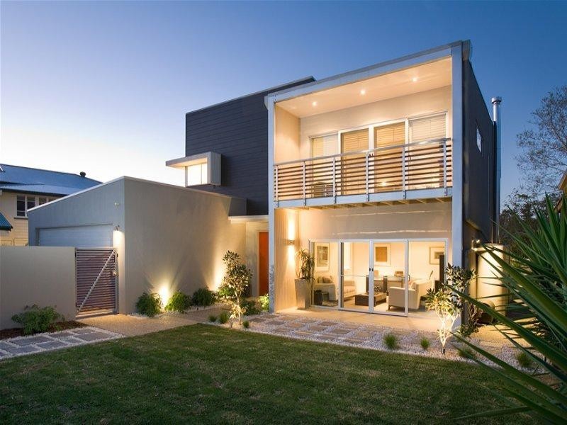 112 Hawken Drive, St Lucia QLD 4067