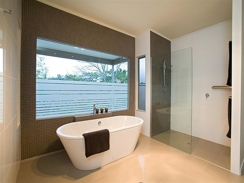 112 Hawken Drive, St Lucia QLD 4067