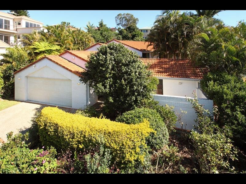 3 Whiteley Close, Brookfield QLD 4069