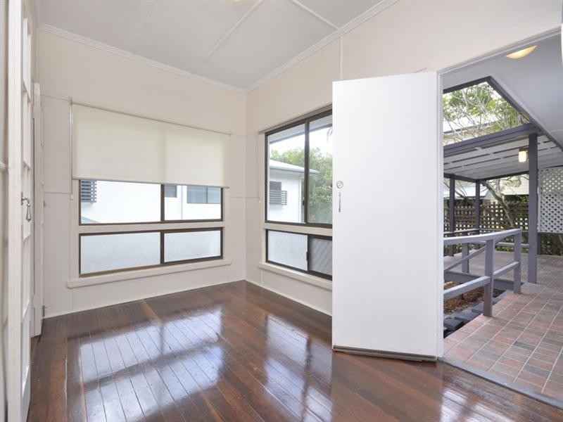 28 Volga Crescent, Indooroopilly QLD 4068