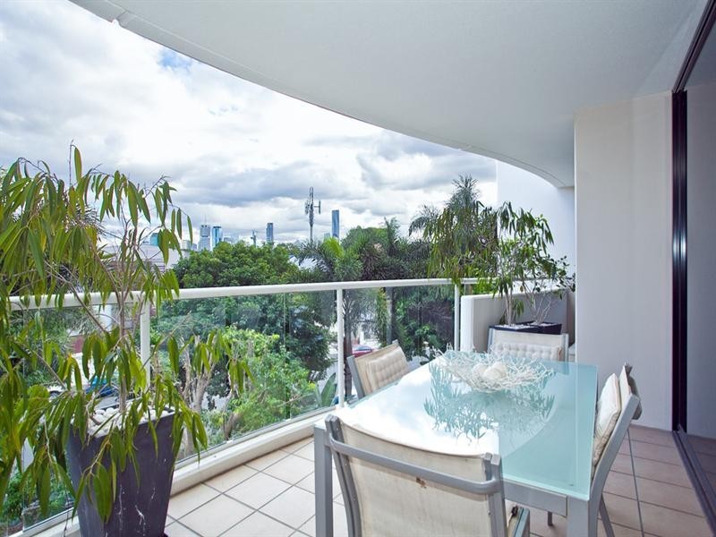 312/1 Gray Street, New Farm QLD 4005