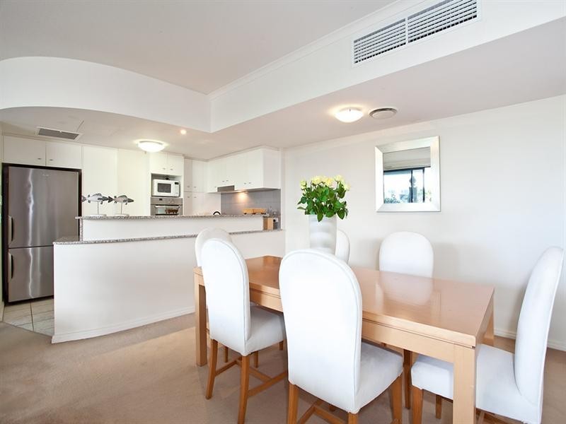 312/1 Gray Street, New Farm QLD 4005