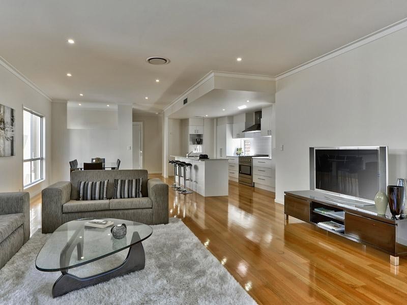 279 Long Street East, Graceville QLD 4075