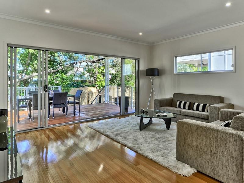 279 Long Street East, Graceville QLD 4075