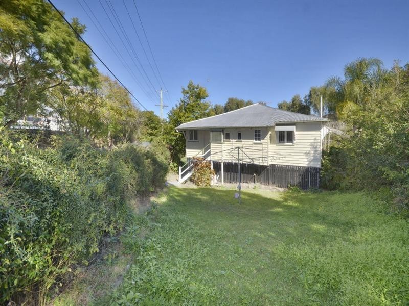 9 McIlwraith Street, Auchenflower QLD 4066