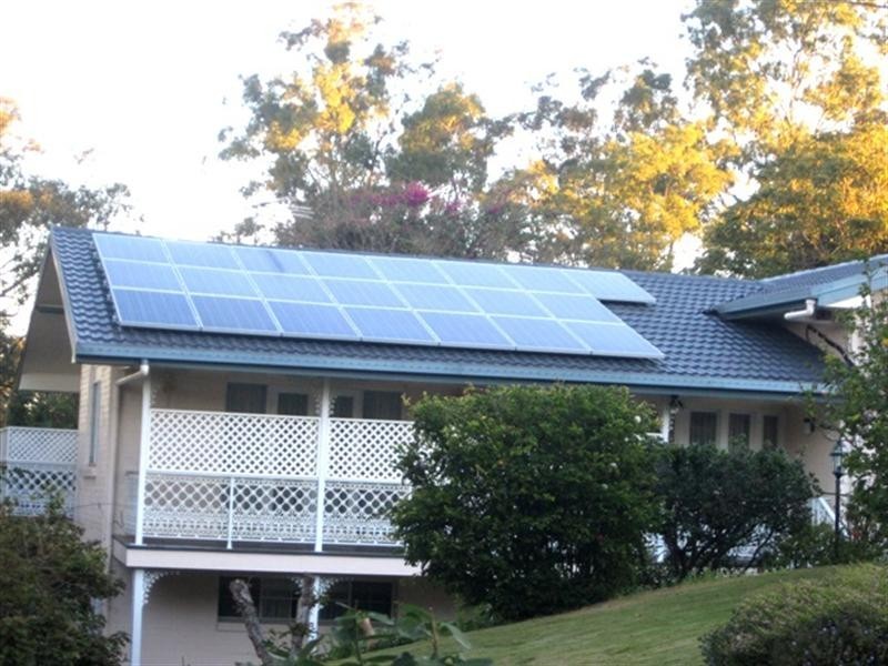 4 Dyer Street, Chapel Hill QLD 4069