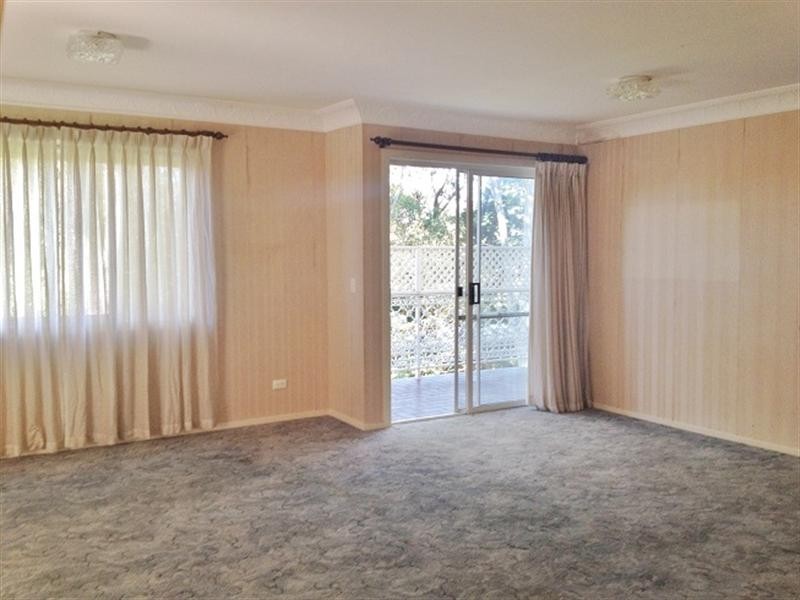 4 Dyer Street, Chapel Hill QLD 4069