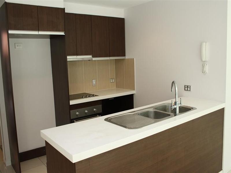 102/28 Dengate Lane, St Lucia QLD 4067