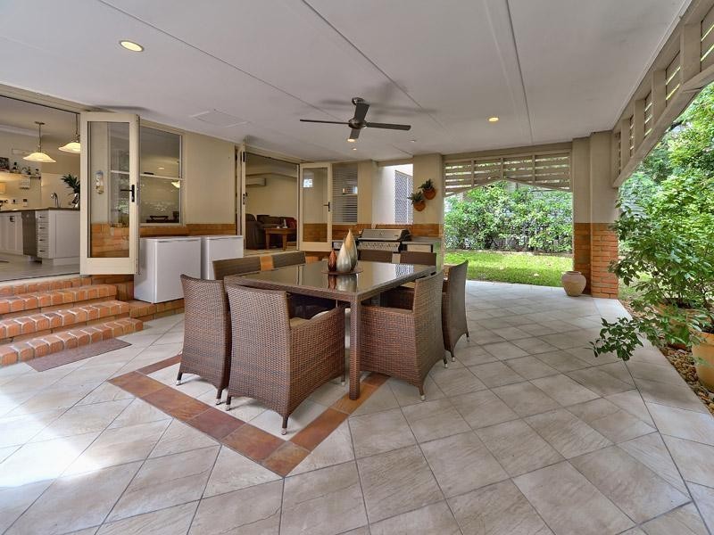 93 Rosebery Terrace, Chelmer QLD 4068