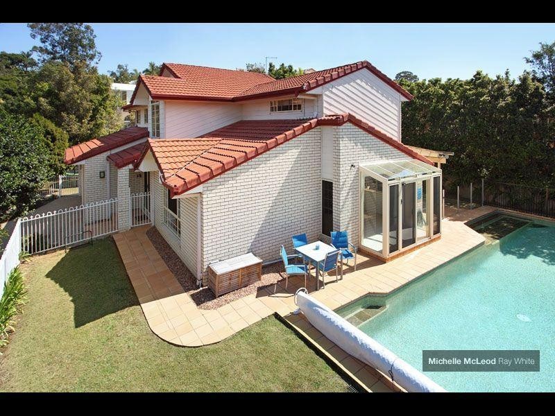 3 Kagoola Close, Chapel Hill QLD 4069