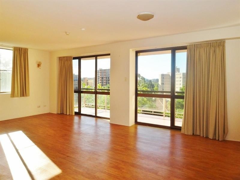 5/60 Bellevue Terrace, St Lucia QLD 4067