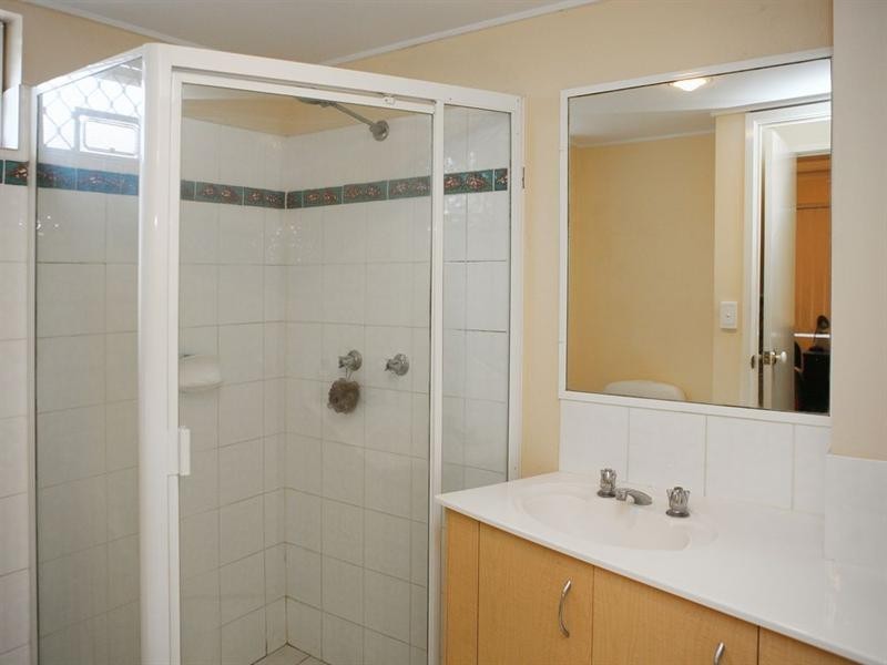 4/44 Lissner Street, Toowong QLD 4066