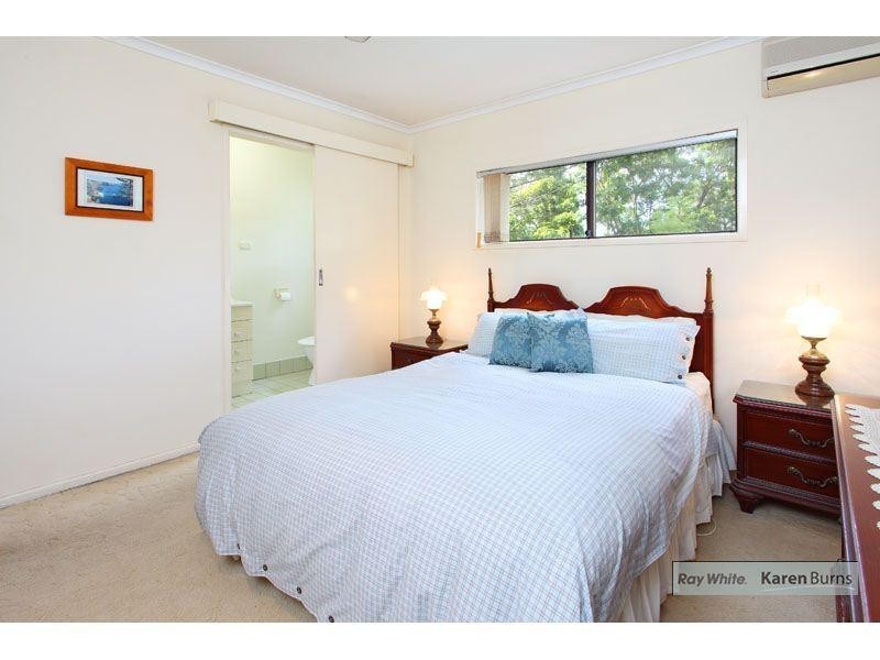 5 Bejimba Street, Kenmore QLD 4069