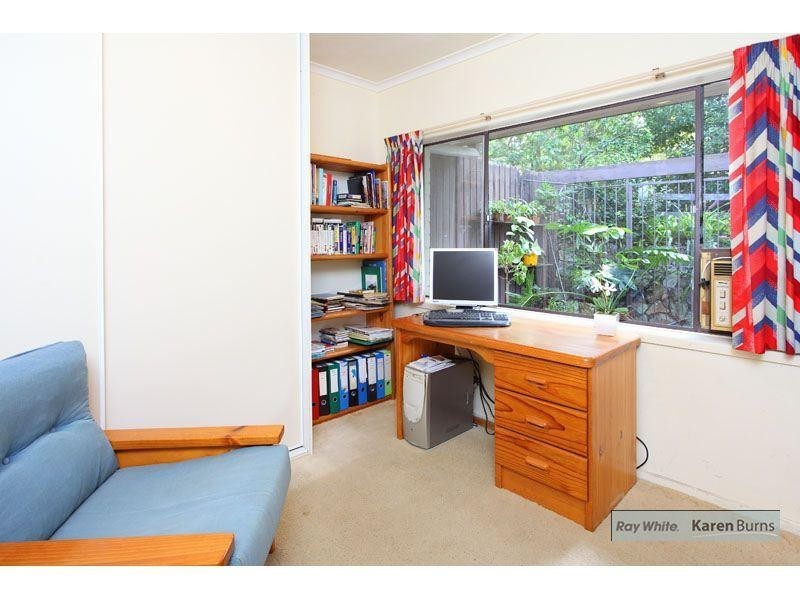 5 Bejimba Street, Kenmore QLD 4069