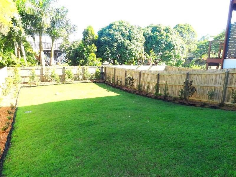 15 Manson Parade, Yeronga QLD 4104