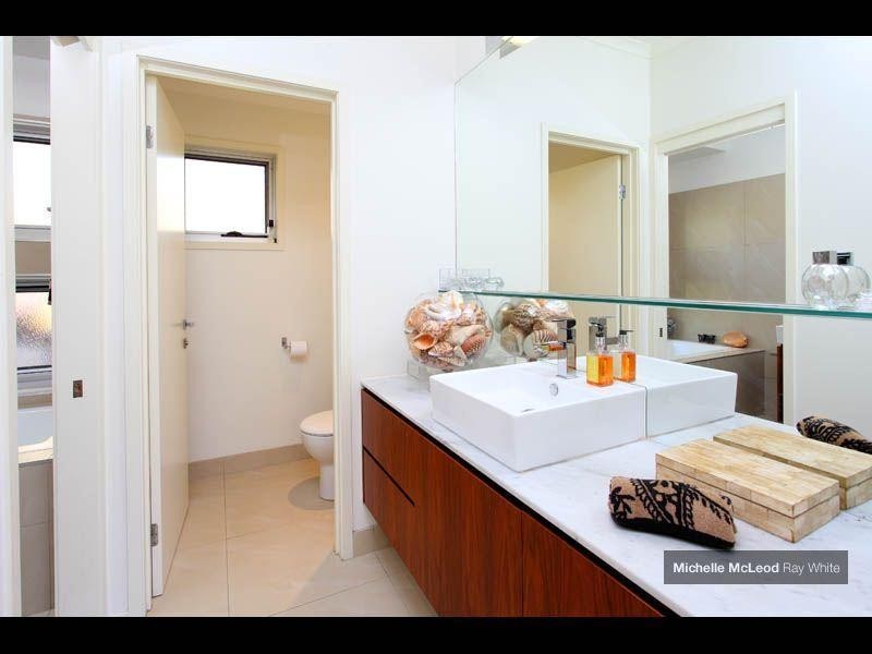 24 Olivia Place, Pullenvale QLD 4069