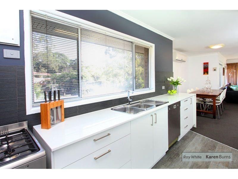 3 Wandella Street, Chapel Hill QLD 4069