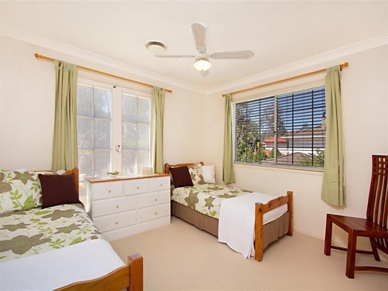 106 Kintyre Street, Brookfield QLD 4069