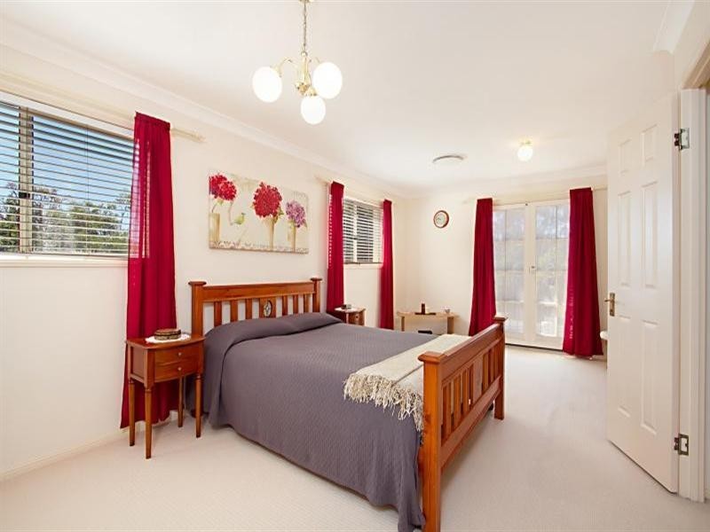 106 Kintyre Street, Brookfield QLD 4069