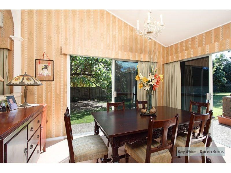 61 Sunset Road, Kenmore QLD 4069