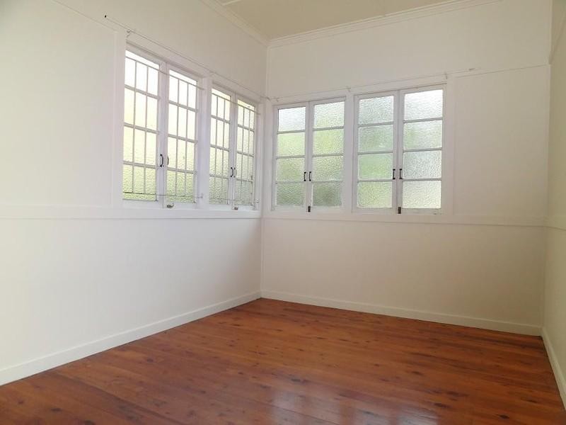 28 Todd Street, Taringa QLD 4068