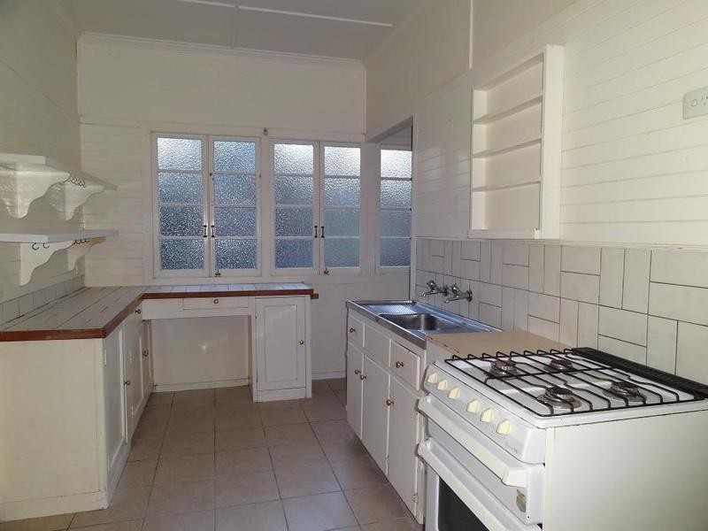 28 Todd Street, Taringa QLD 4068