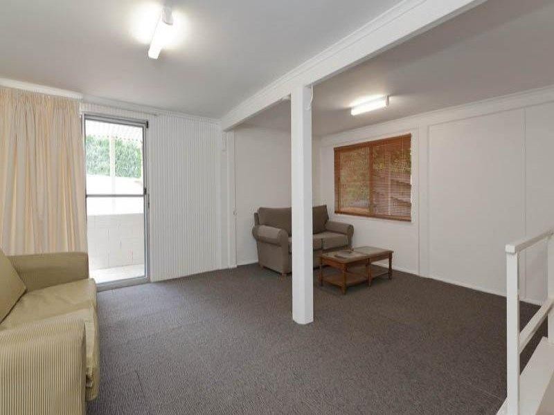 77 Figtree Pocket Road, Chapel Hill QLD 4069