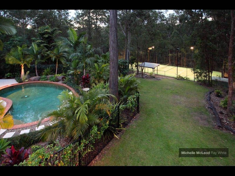 190 Tinarra Crescent, Kenmore Hills QLD 4069