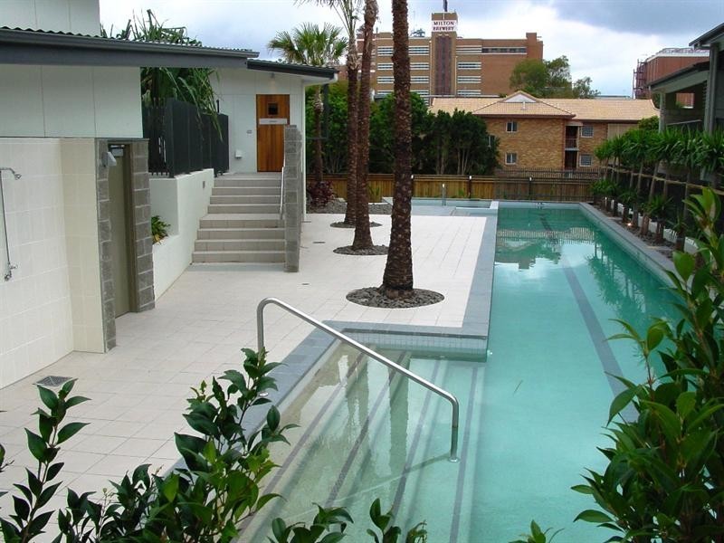 1096/18 Manning Street, Milton QLD 4064