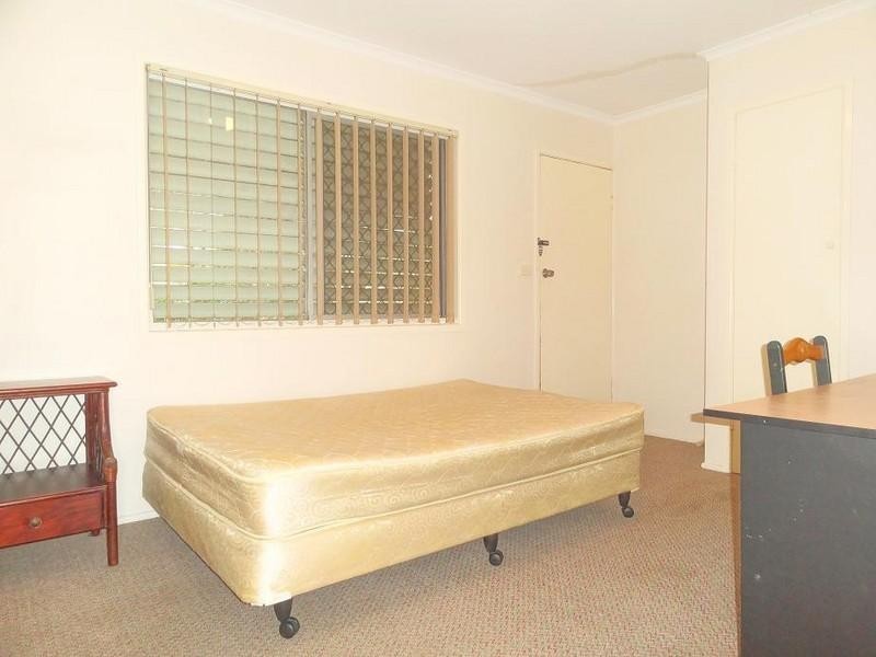 5/153 Clarence Road, Indooroopilly QLD 4068