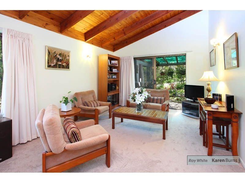 3 Job Street, Chapel Hill QLD 4069