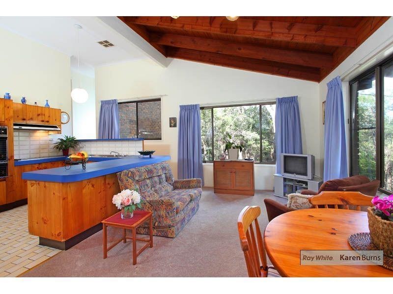 3 Job Street, Chapel Hill QLD 4069