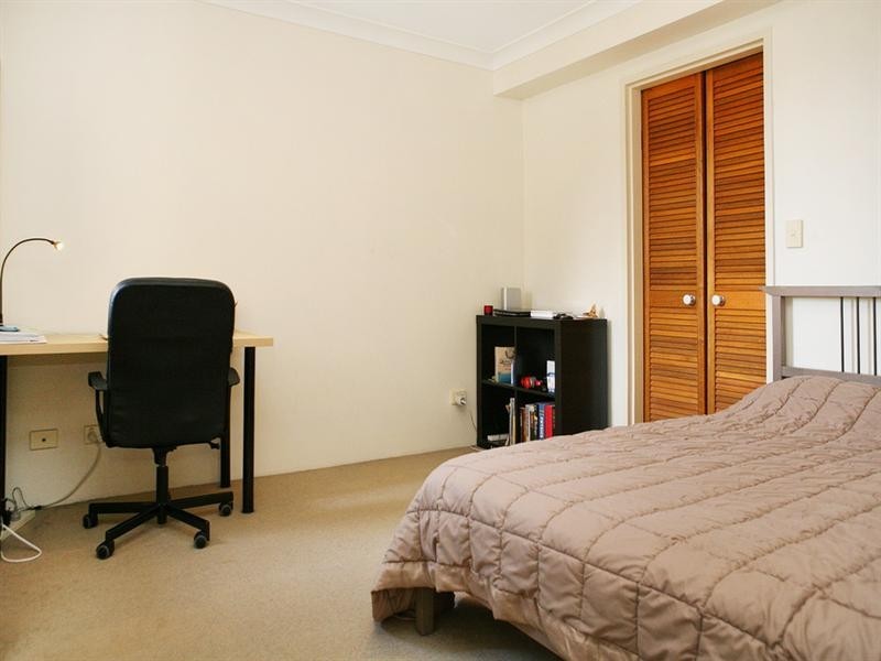 31/300 Sir Fred Schonell Drive, St Lucia QLD 4067