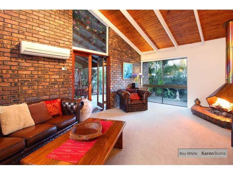 10 Ardell Street, Kenmore QLD 4069