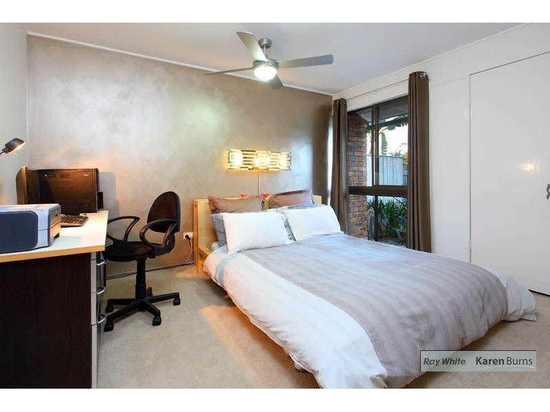 10 Ardell Street, Kenmore QLD 4069