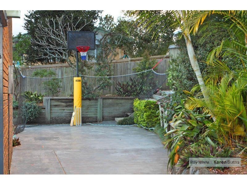 10 Ardell Street, Kenmore QLD 4069