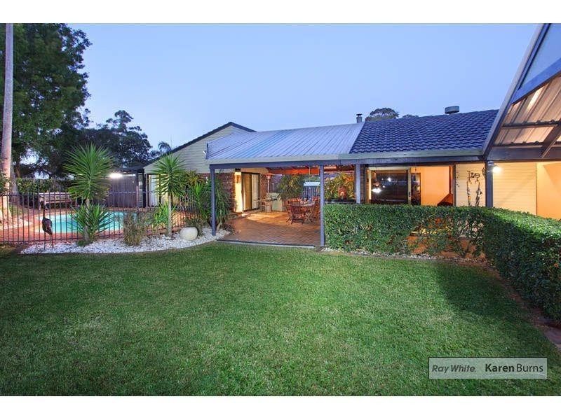 10 Ardell Street, Kenmore QLD 4069