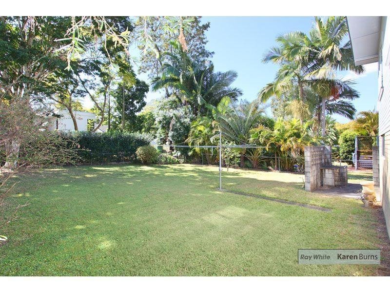 13 Ijong Street, Kenmore QLD 4069