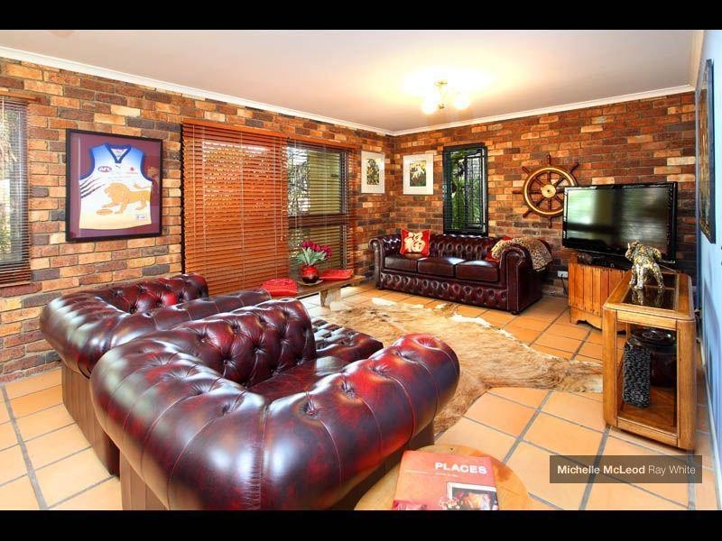 1 Atlas Place, Chapel Hill QLD 4069