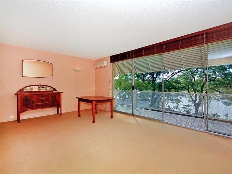 1/146 Macquarie Street, St Lucia QLD 4067