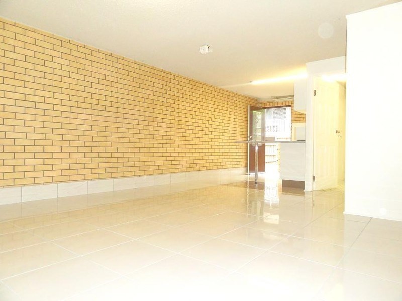 7/60 Warren Street, St Lucia QLD 4067